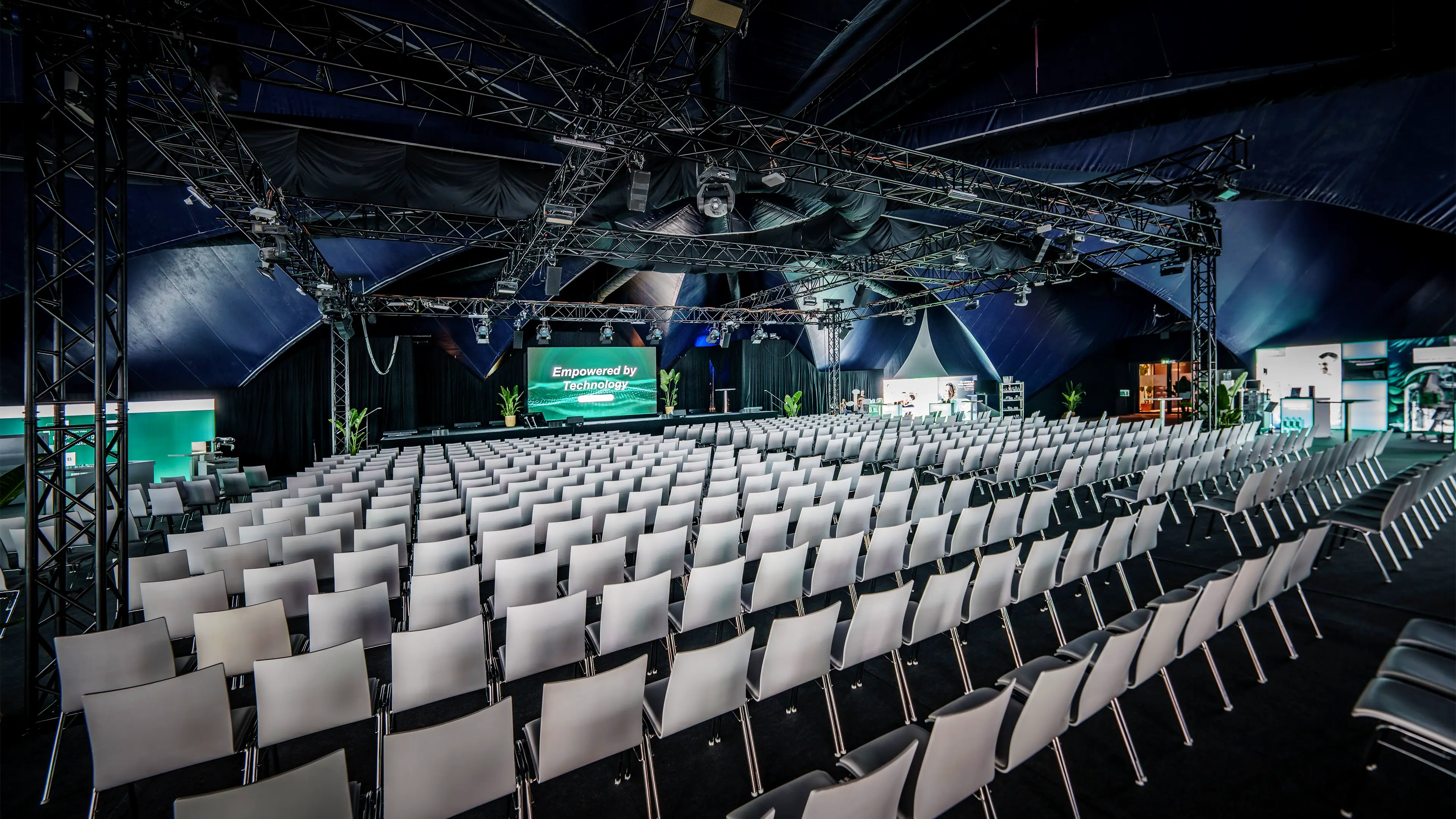 OSTRA-DOME Ansicht 6