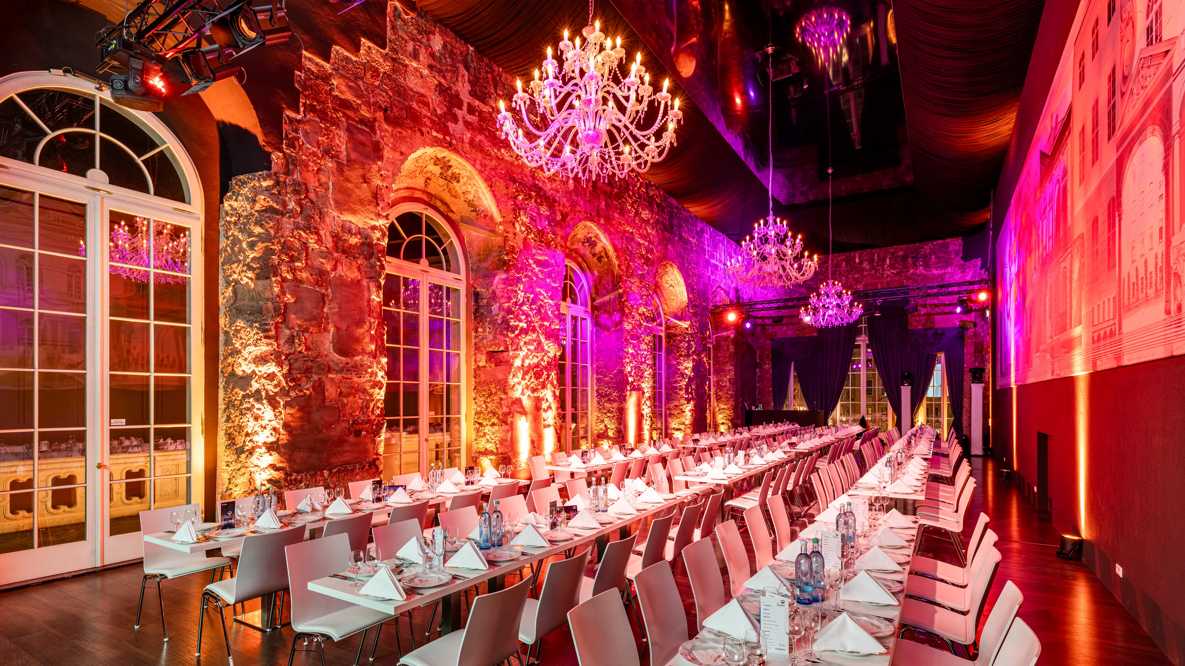 KURLÄNDER-PALAIS Ansicht 1